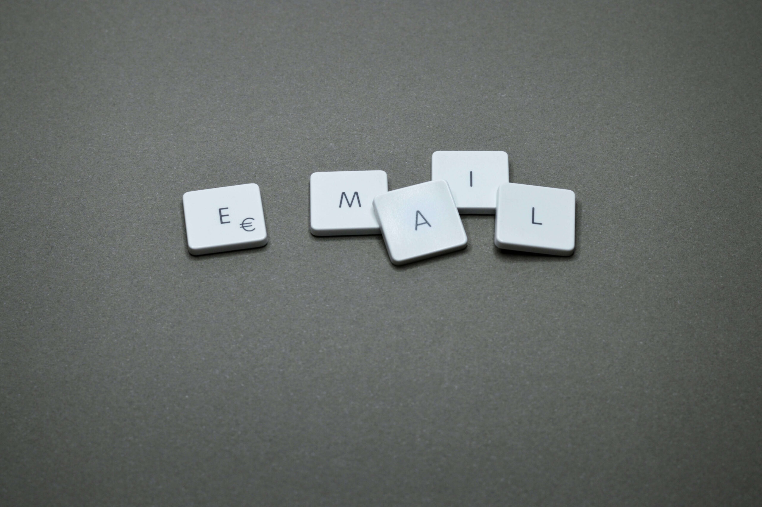 E-MAIL MARKETING